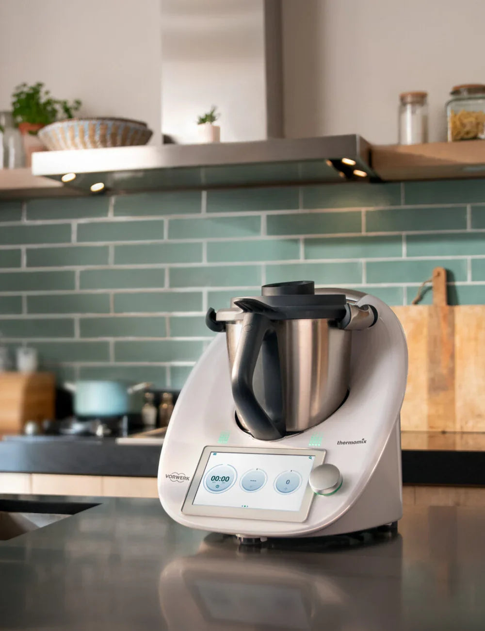 Vorwerk Thermomix TM6 Küchenmaschine mit Kochfunktion, 6,5 L, silber