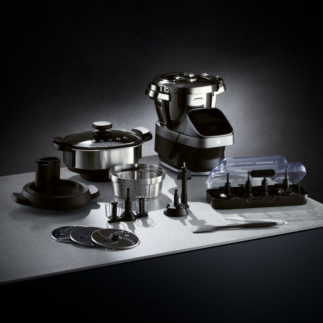 WMF Avantgarde Küchenmaschine, 5 L Edelstahlschüssel, Testurteil 1,9